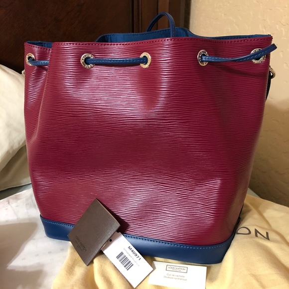 Louis Vuitton Handbags - SALE‼️ Lv tri-color Pettit Noé Epi PRICE FIRM